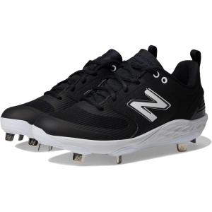 imageNew Balance Womens Fresh Foam Velo V3 Softball ShoeBlackWhite