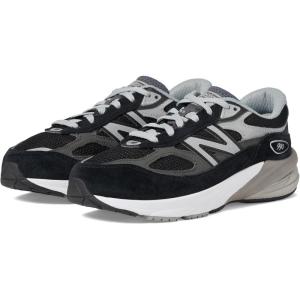 imageNew Balance Kids 990 V6 Laceup SneakerBlackSilver