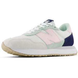 imageNew Balance Womens 237 V1 SneakerReflectionRose Sugar