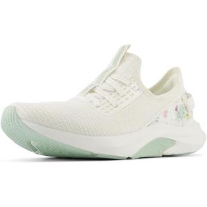 imageNew Balance Womens DynaSoft Nergize Sport V2 Cross TrainerSea SaltSea SaltClay Ash