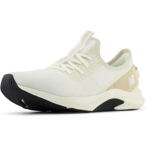 imageNew Balance Womens DynaSoft Nergize Sport V2 Cross TrainerWhite