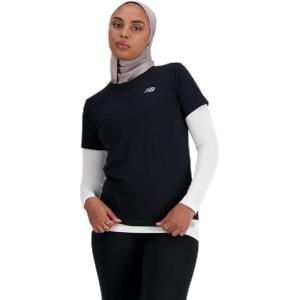 imageNew Balance Womens Sport Essentials Heathertech TShirtBlack