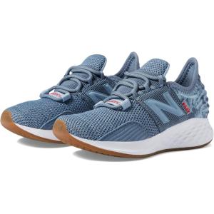 imageNew Balance Kids Fresh Foam Roav V1 Laceup Running ShoeArctic GreyLight Arctic Grey