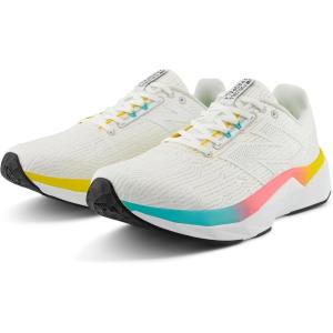 imageNew Balance Mens FuelCell Propel V5 Running ShoeWhite