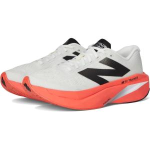 imageNew Balance Mens FuelCell Supercomp Trainer V3 Running ShoeUrgent RedSea SaltBlack