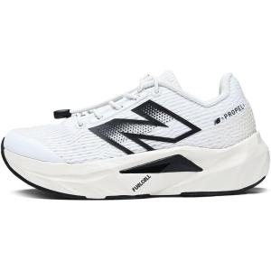 imageNew Balance UnisexChild FuelCell Propel V5 Bungee Running ShoeWhiteBlackLinen