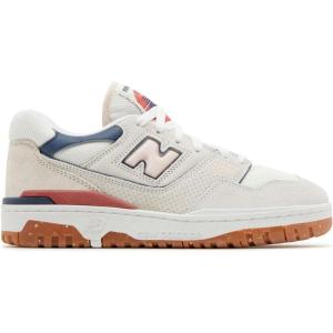 imageNew Balance Womens 550 SneakersSea Salt Astro Dust