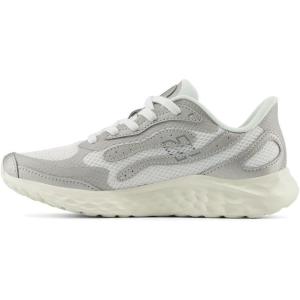 imageNew Balance Womens Fresh Foam Arishi V4 Tiralux SneakersSilver MetallicReflectionNb White
