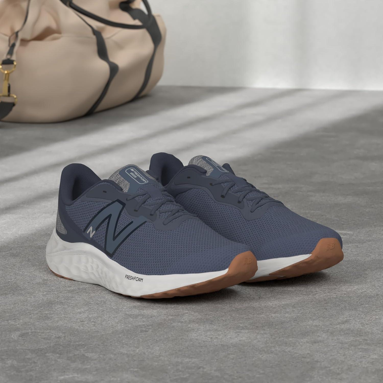 imageNew Balance Mens Fresh Foam Arishi V4Running ShoeVintage IndigoNatural IndigoGum 2