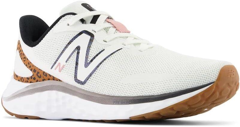 imageNew Balance Womens Fresh Foam Arishi V4 Running ShoeWhiteTobacco