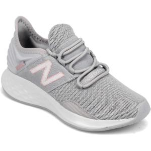 imageNew Balance Womens Fresh Foam Roav V1 SneakerLight AluminumSteelChampagne Metallic