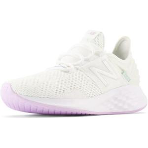 imageNew Balance Womens Fresh Foam Roav V1 SneakerWhiteWinter FogThistle