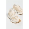 image:imageNew Balance Womens 327 SneakerBisqueDesert Clay